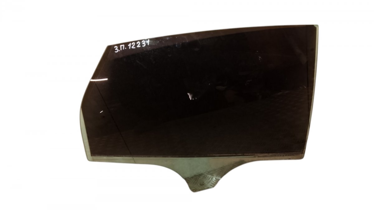 Ford Focus Door window glass — rear right Door window glass — rear right — FORD FOCUS III...