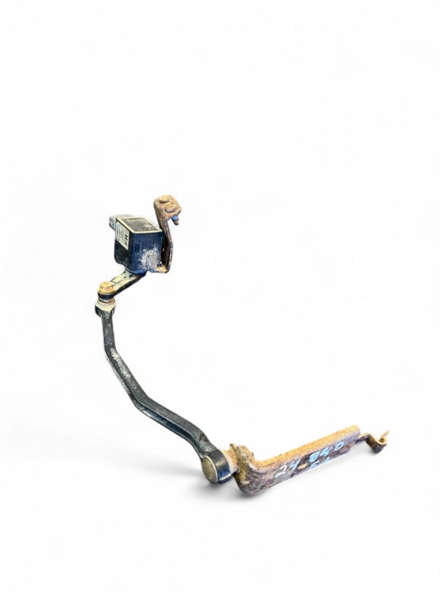 Volvo XC60 Suspension level sensor — front left Suspension level sensor — front left — VOLVO XC...