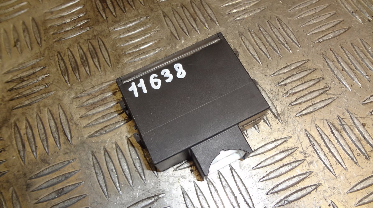 Toyota Avensis (T25) Immobilizer control unit Immobilizer control unit — TOYOTA AVENSIS (T250...