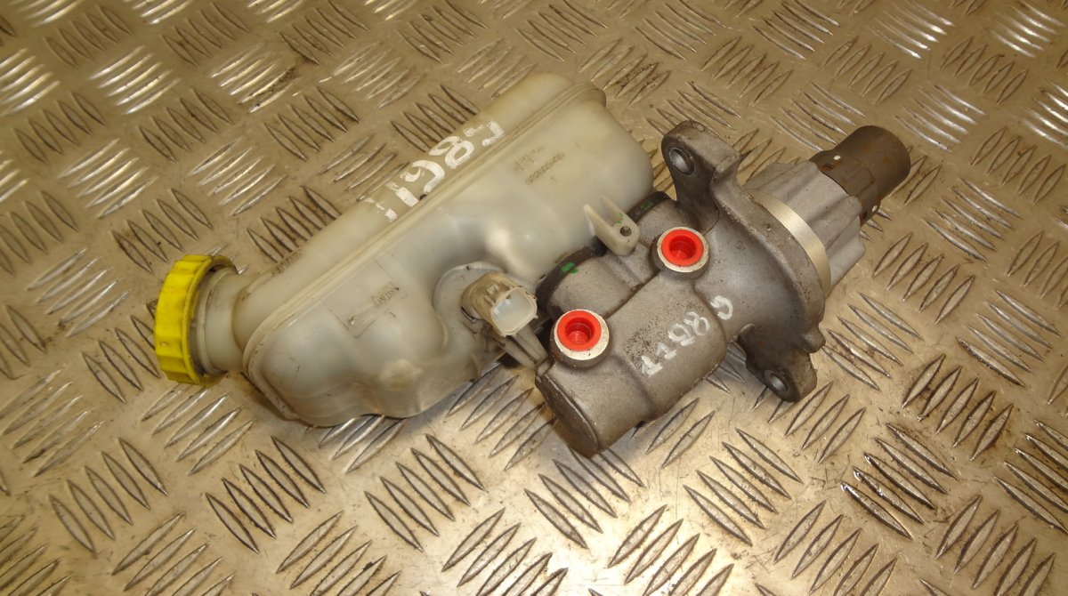 Chrysler Grand Voyager / Town & Country piduri peasilinder Brake master cylinder — CHRYSLER VOYAGER V (RT)...