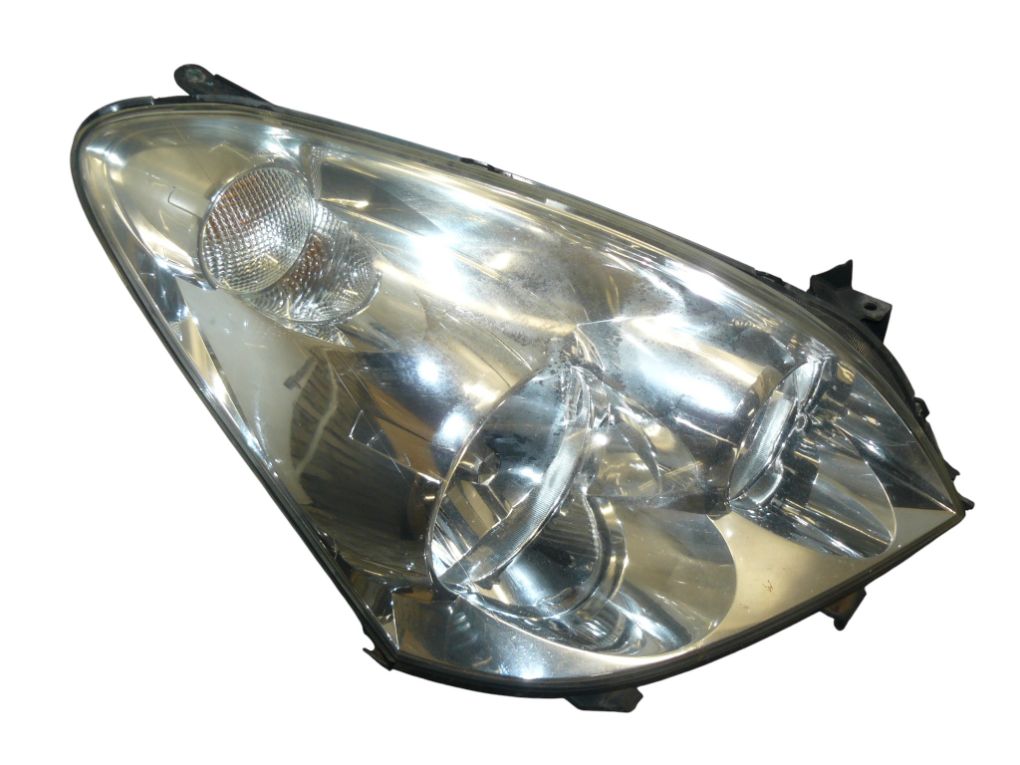 Toyota Corolla Verso Right headlight Right headlight — TOYOTA COROLLA Verso II (AR10...