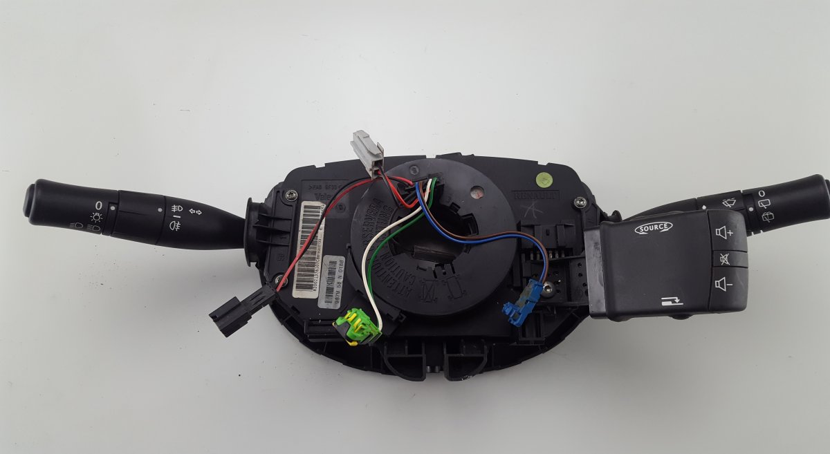 Renault Megane Indicator / wiper stalk switch / slip ring Indicator / wiper stalk switch / slip ring — RE...