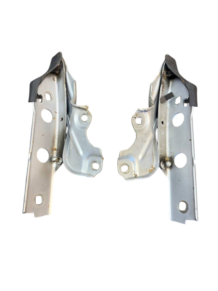 Audi A6 (C7) Bonnet hinge set