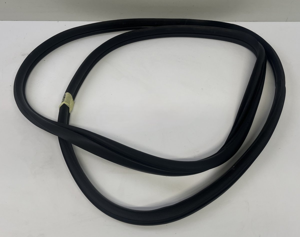 Hyundai Nexo Door Weatherstrip Front Right Door Weatherstrip Front Right — HYUNDAI NEXO I ...