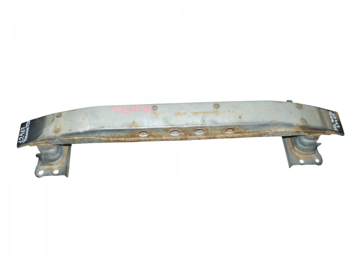 Toyota Avensis (T25) Front bumper reinforcement Front bumper reinforcement — TOYOTA AVENSIS (T2...