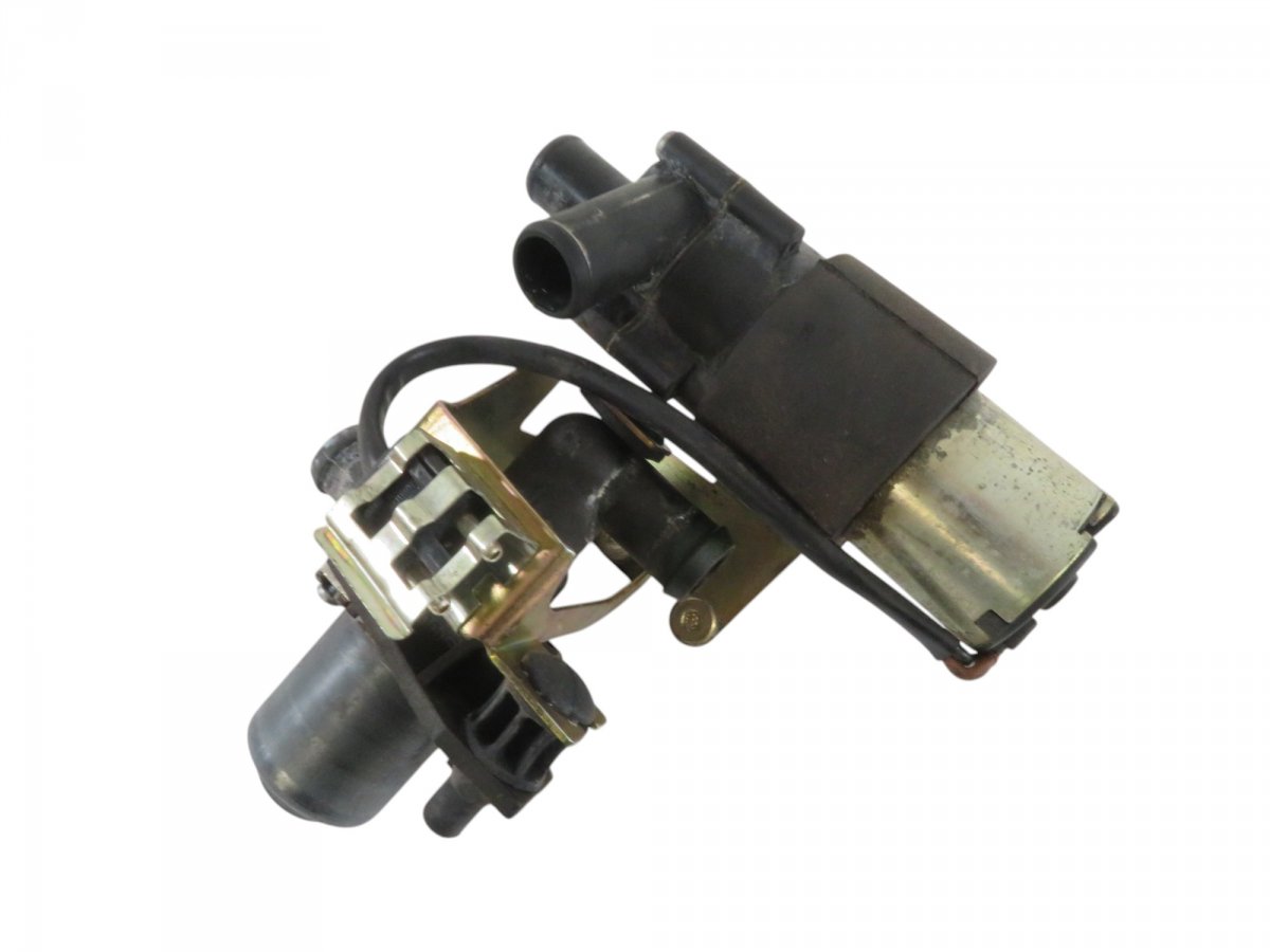 Mercedes-Benz 200 - 500 / E (W124) Heater Bypass Valve Heater bypass valve — MERCEDES-BENZ SL-CLASS (R...