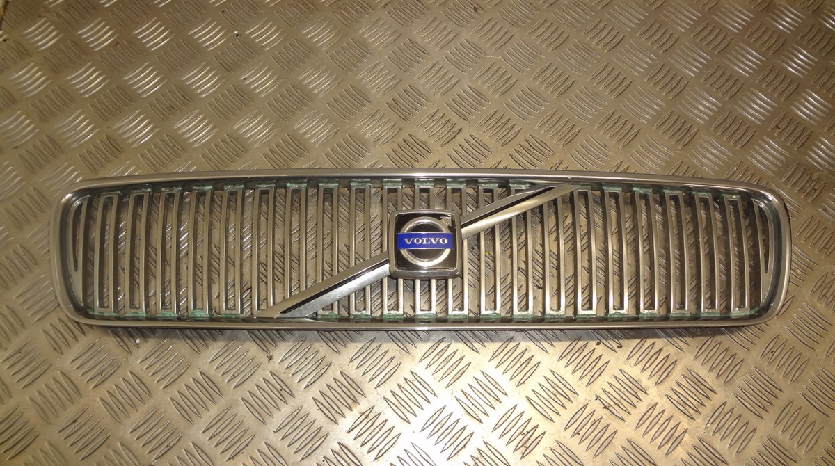 Volvo C70 Radiator Grille Radiator grille — VOLVO S40 / V50 / C30 / C70 (...