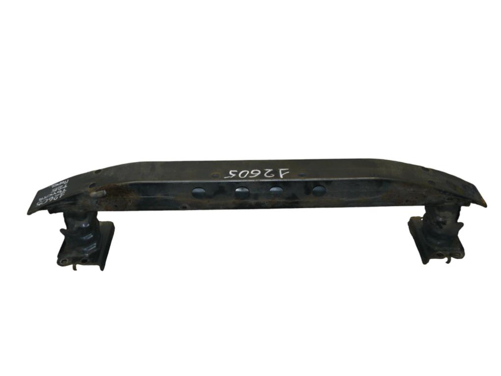 Toyota Avensis (T25) Front bumper reinforcement Front bumper reinforcement — TOYOTA AVENSIS (T2...