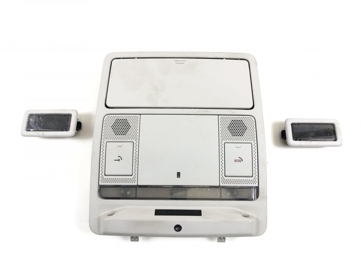 Land Rover Discovery Sport Front interior light Front interior light — LAND ROVER DISCOVERY SPO...
