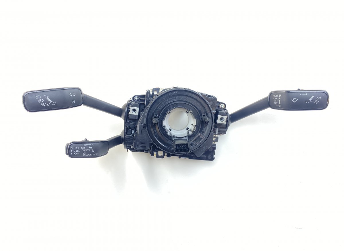 Skoda Octavia Indicator / wiper stalk switch / slip ring Indicator / wiper stalk switch / slip ring — SK...