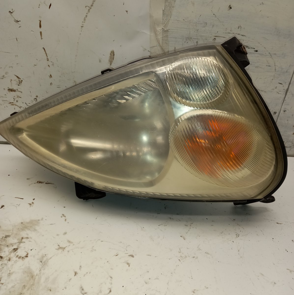 Suzuki Liana Left headlight Left headlight — SUZUKI LIANA / AERIO (ER) (200...