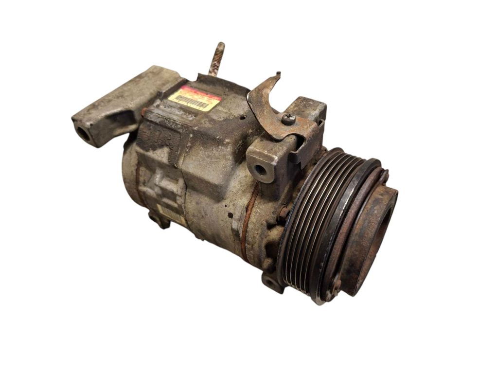 Chrysler Grand Voyager / Town & Country Air-conditioning compressor Air-conditioning compressor — CHRYSLER VOYAGER ...