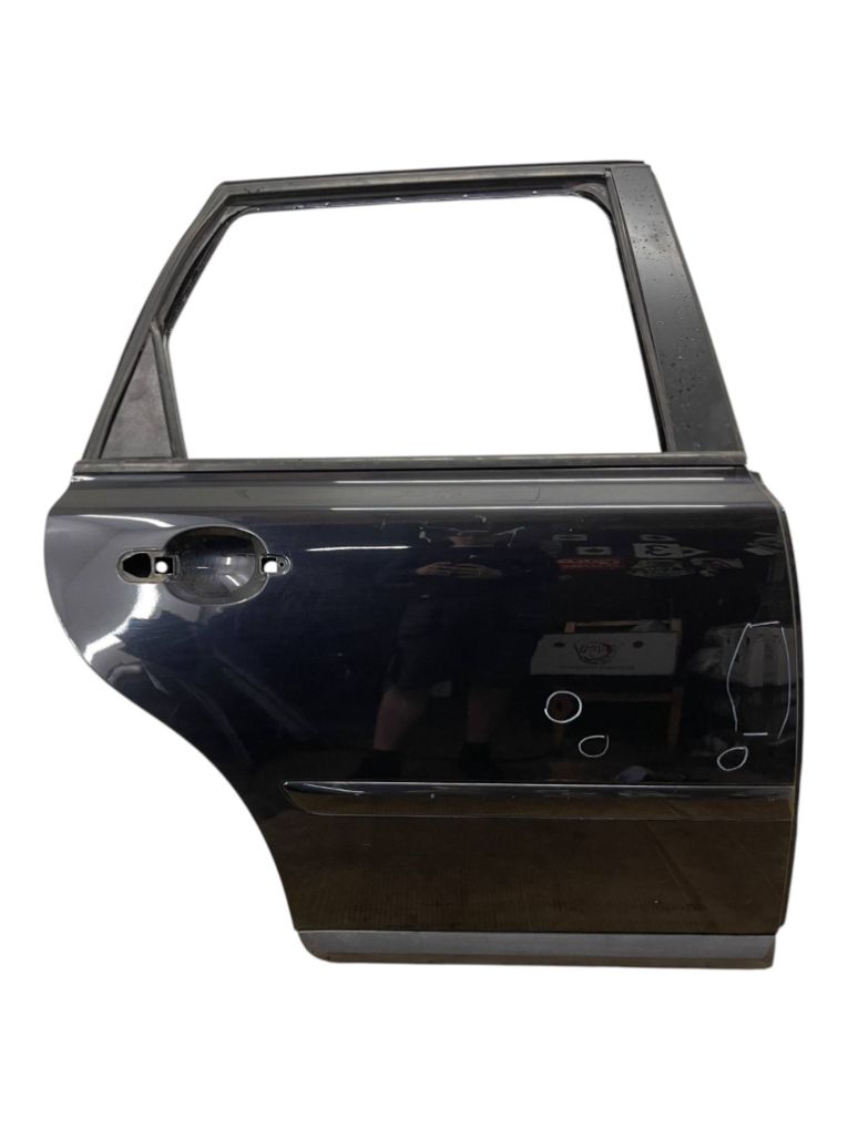 Volvo C30 Door — rear right Door — rear right — VOLVO S40 / V50 / C30 / C70...