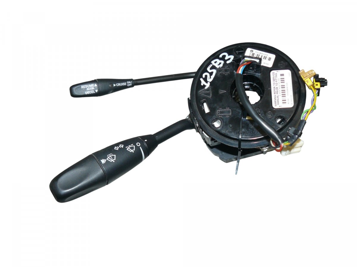 Chrysler 300C Indicator / wiper stalk switch / slip ring Indicator / wiper stalk switch / slip ring — CH...