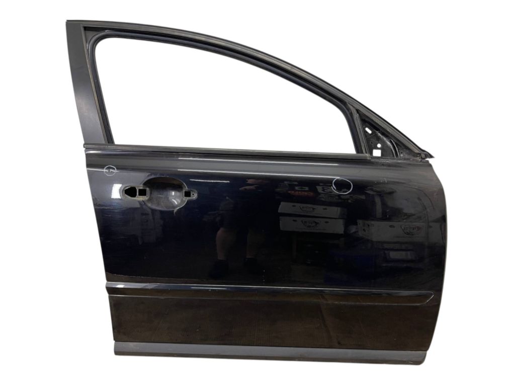 Volvo C30 Door — front right Door — front right — VOLVO S40 / V50 / C30 / C7...