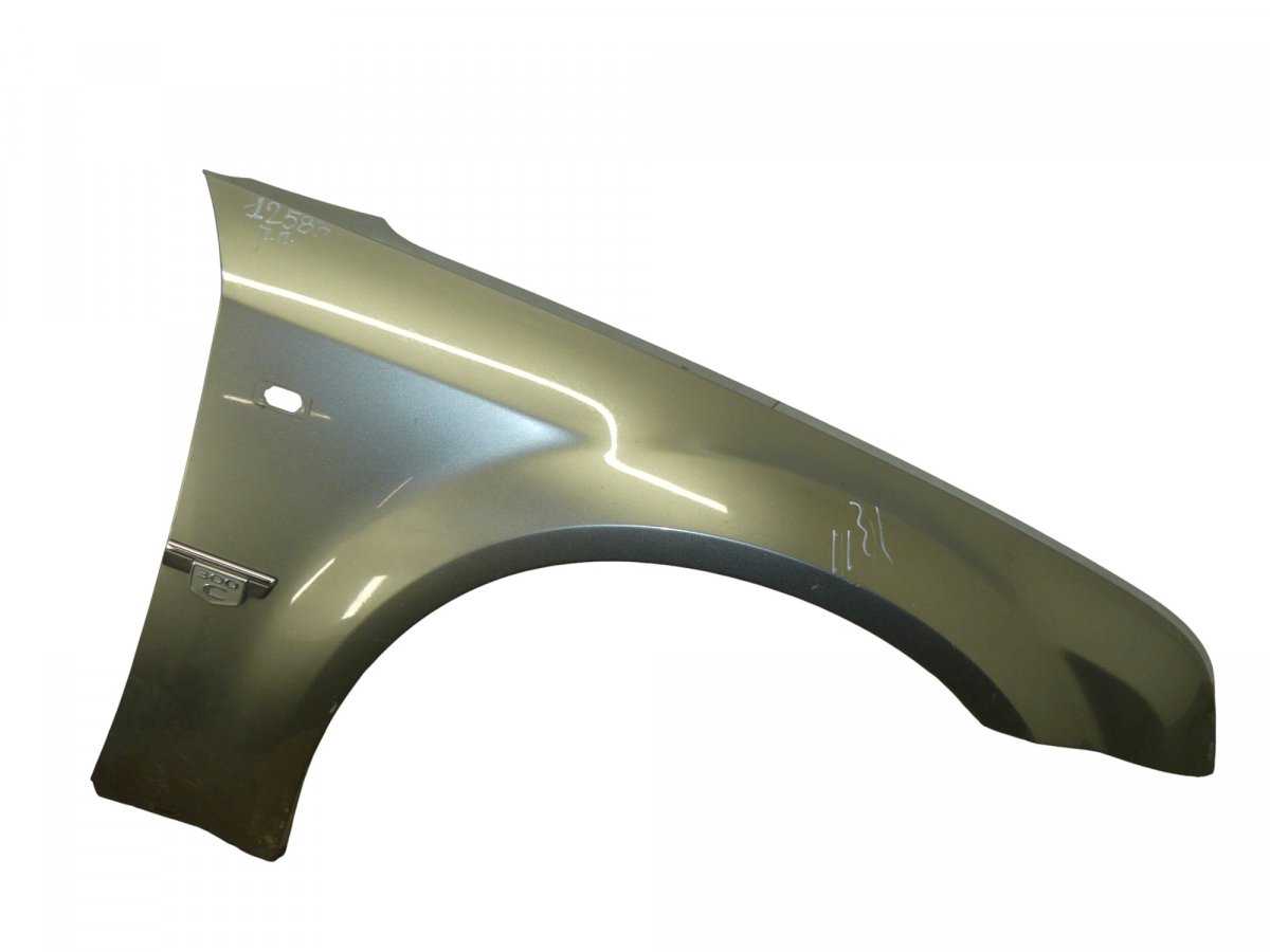 Chrysler 300C Front Right Fender Front Right Fender — CHRYSLER 300C I (2004-2010...
