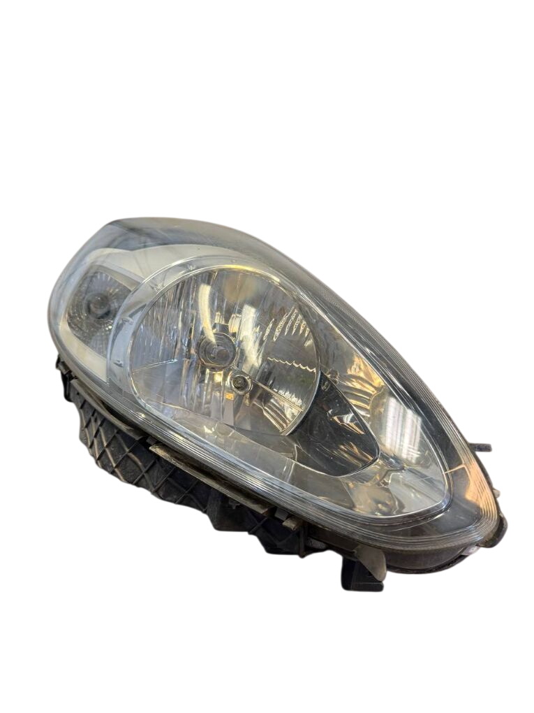 Fiat Grande Punto Right headlight Right headlight — FIAT PUNTO III / EVO (199) (2...