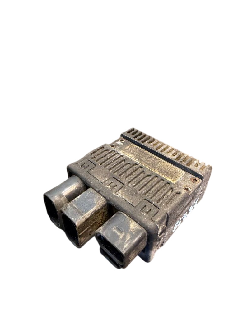 Volkswagen Transporter (T5, Caravelle, Multivan) Radiator Fan Relay / Control unit Radiator fan relay / control unit — VW TRANSPOR...