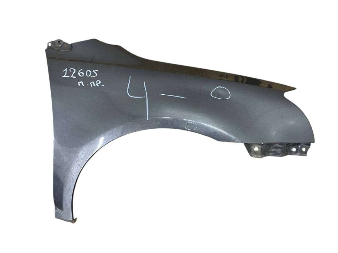 Toyota Avensis (T25) Front Right Fender Front Right Fender — TOYOTA AVENSIS (T250) (200...