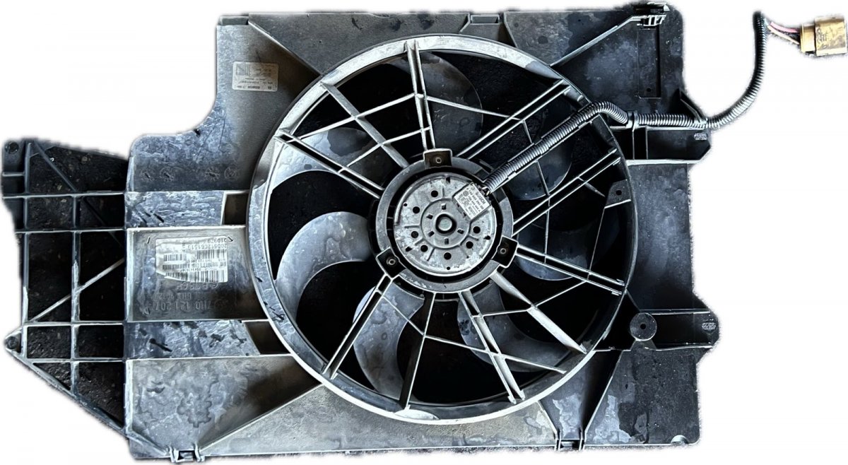 Volkswagen Transporter (T5, Caravelle, Multivan) Electric Radiator Fan Electric radiator fan — VW TRANSPORTER T5 / MUL...