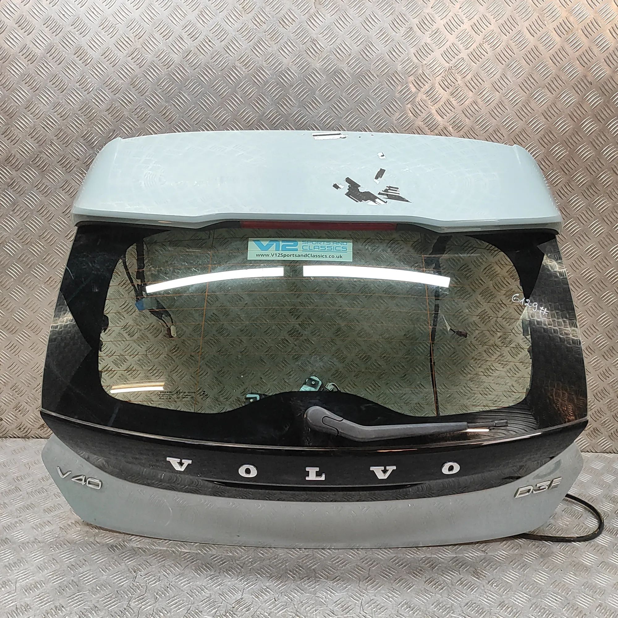 Volvo V40 Tailgate / boot lid Tailgate / boot lid — VOLVO V40 (Hatchback) (20...