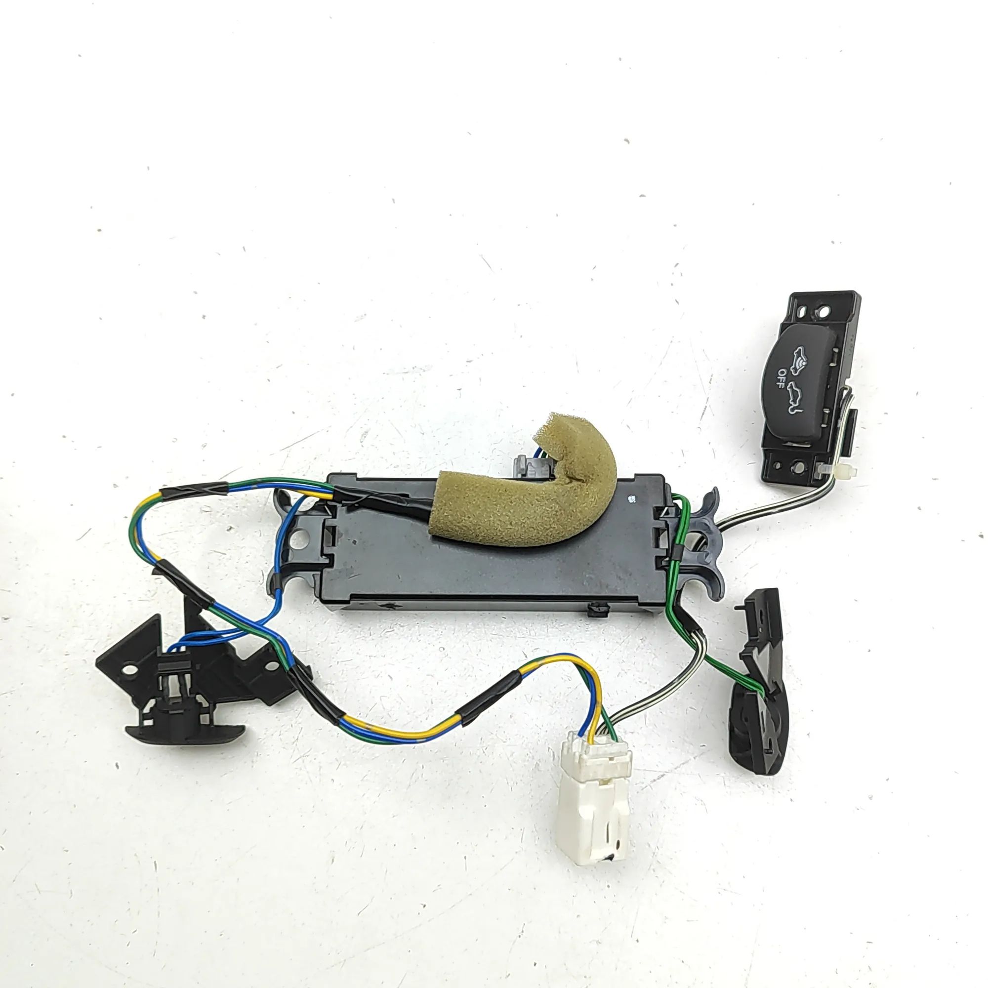 Nissan GT-R Alarm sensor Alarm sensor — NISSAN GT-R (R35) (2007-...) — 2...