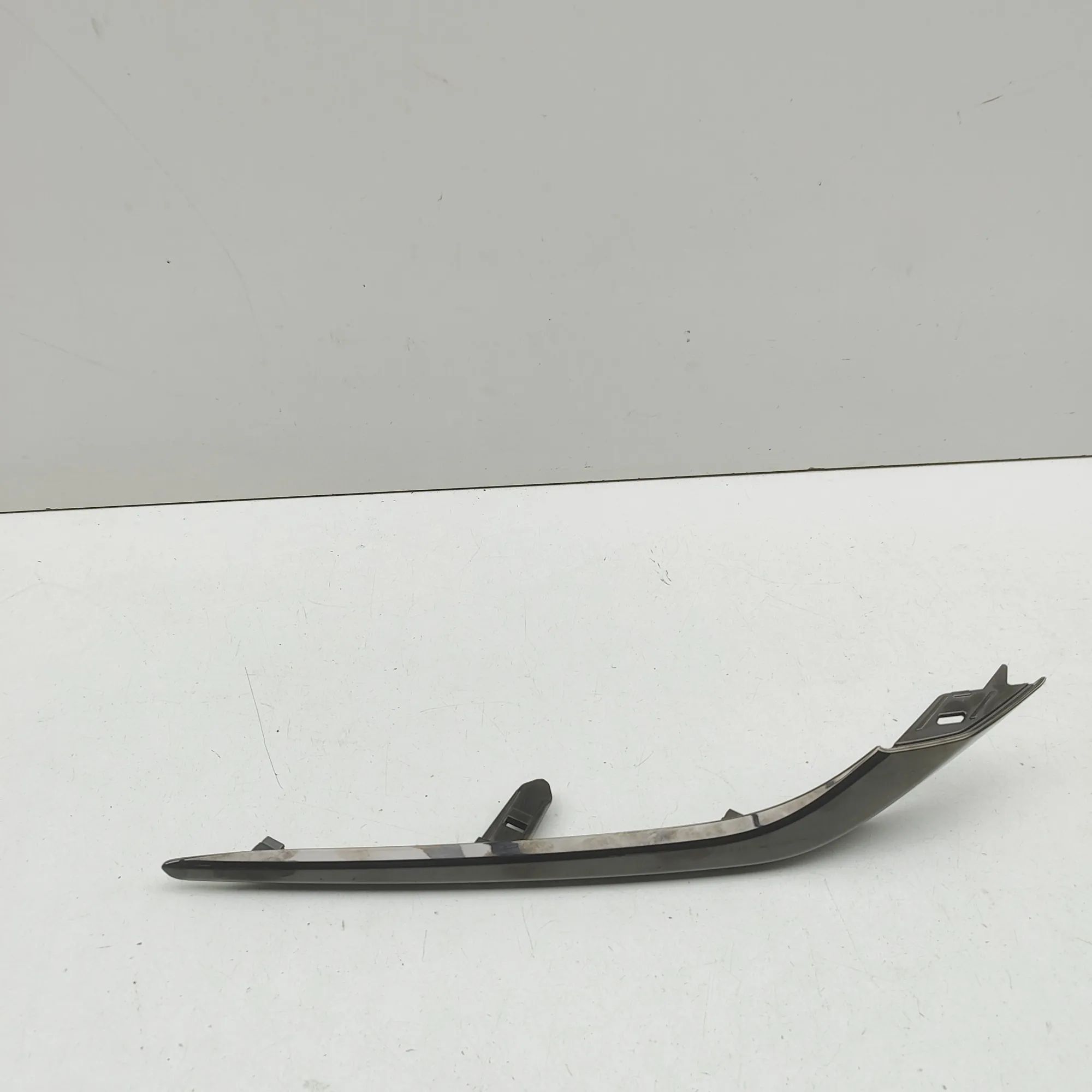 Lexus RX Bumper moulding — front left Bumper moulding — front left — LEXUS RX (_L2_) ...