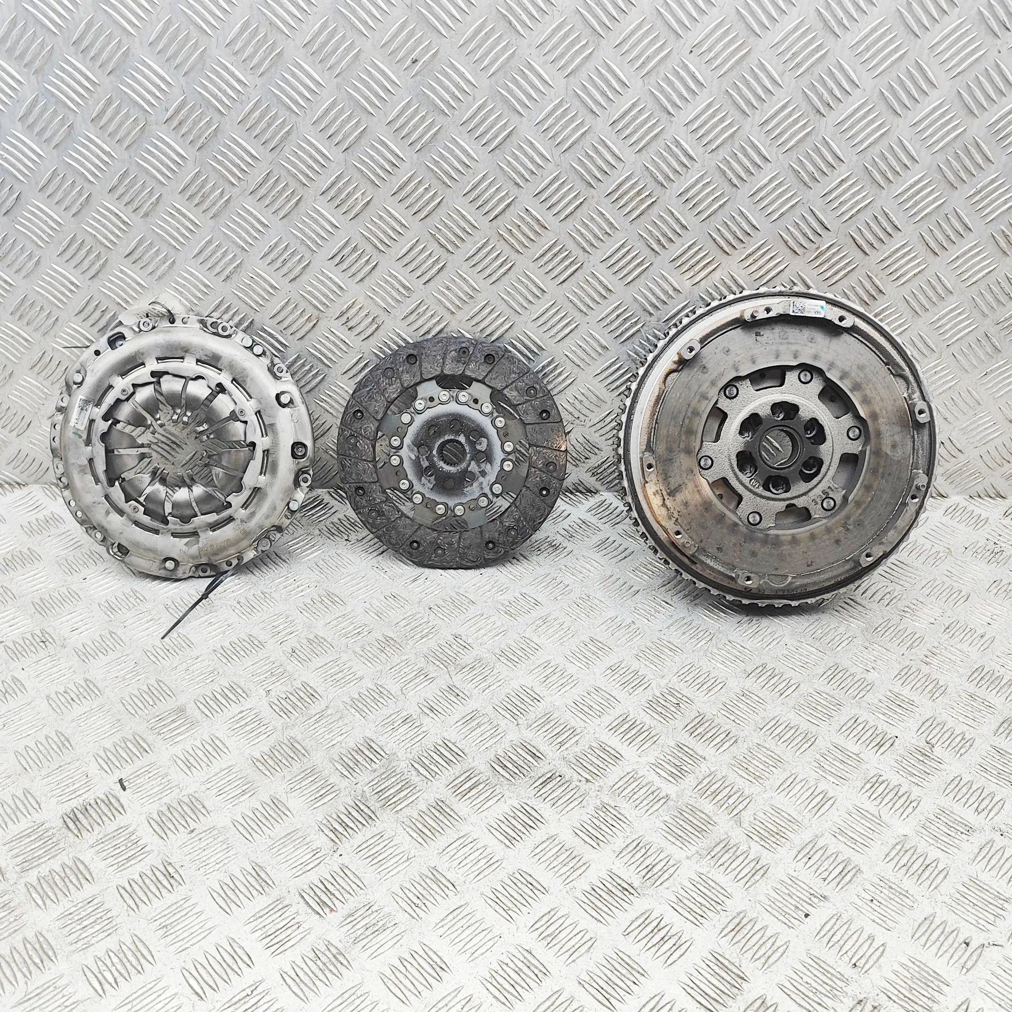 Nissan Juke kytkinsarja Clutch kit — NISSAN JUKE (F16) (2019-...) — 123...