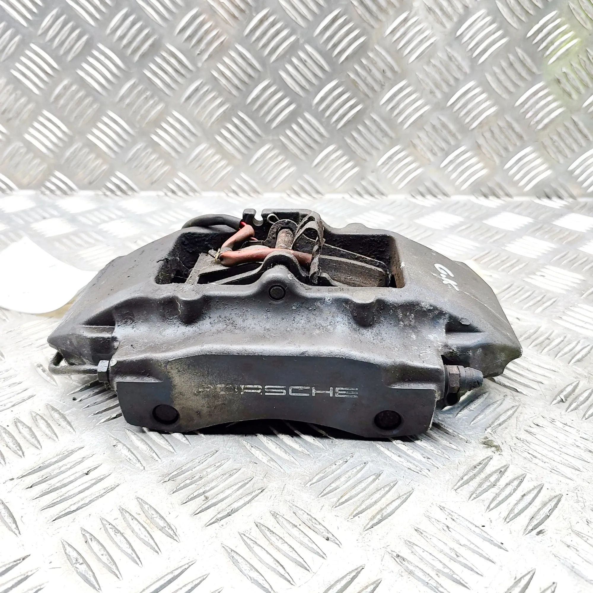 Porsche Boxster (986) Brake caliper — rear left Brake caliper — rear left — PORSCHE BOXSTER (98...