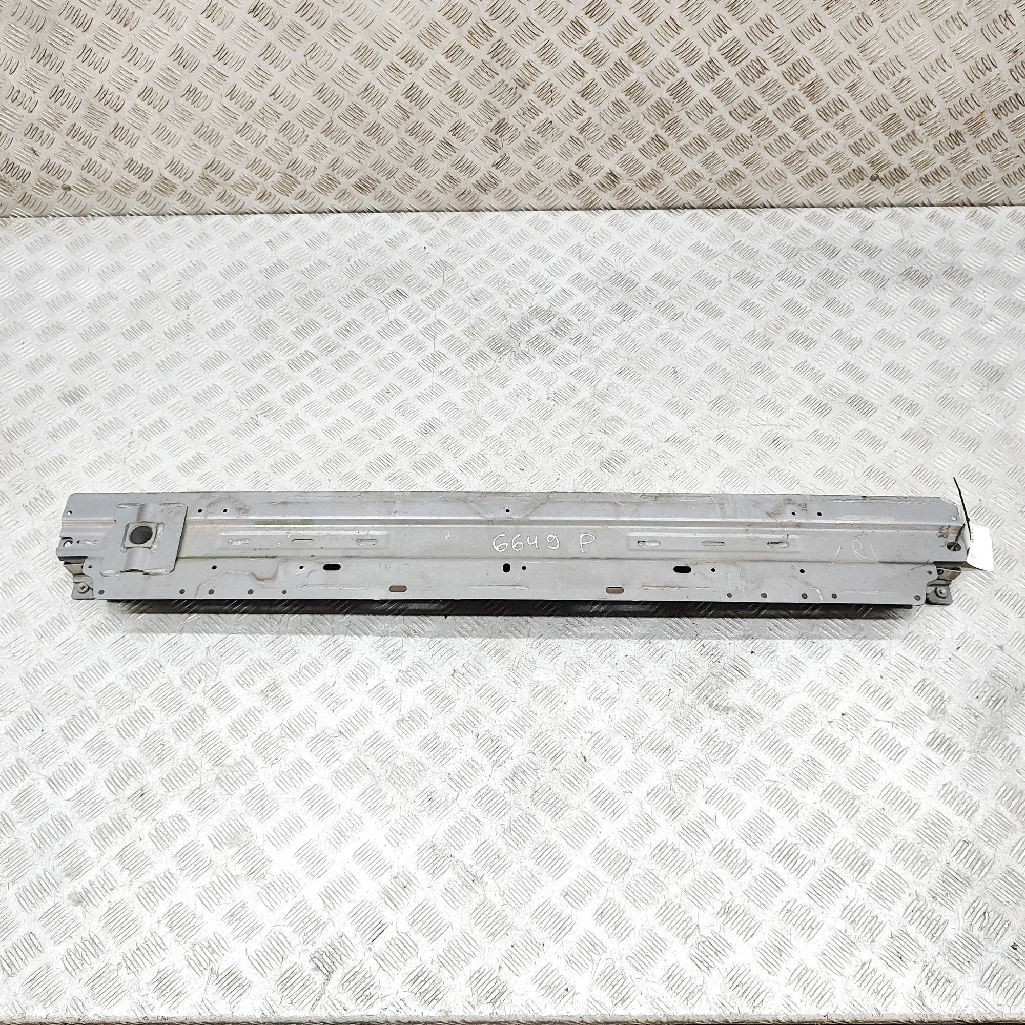 Land Rover Range Rover Velar Front Reinforcement Crash Bar Front Reinforcement Crash Bar — LAND ROVER RANG...