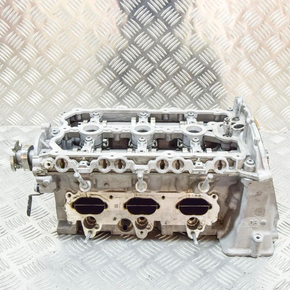 Audi Q5 (8R) Right Side Engine Head Right Side Engine Head — AUDI Q5 (8R) (2008-201...