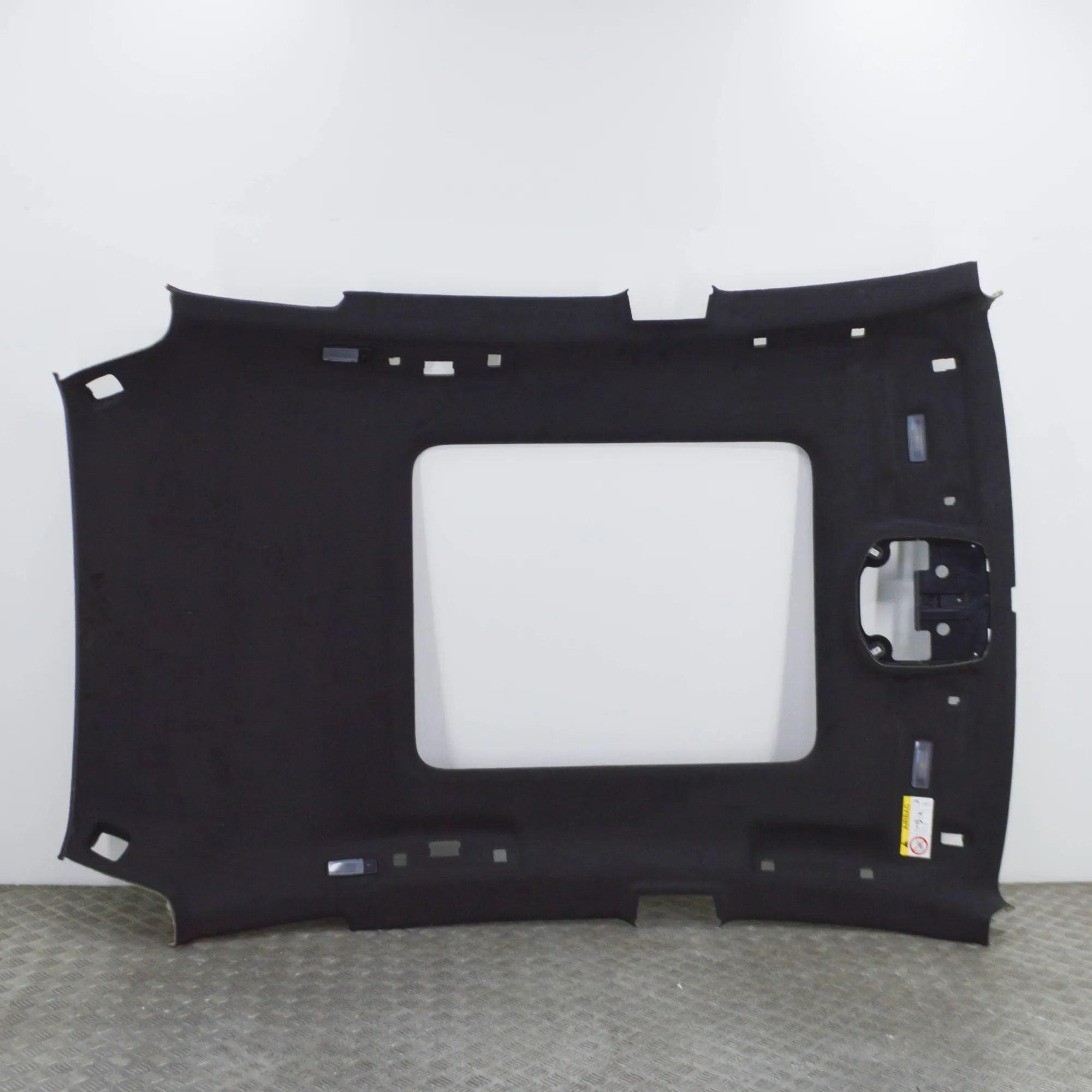 Maserati Levante Roof Headliner Roof Headliner — MASERATI LEVANTE (SUV M161) (2...