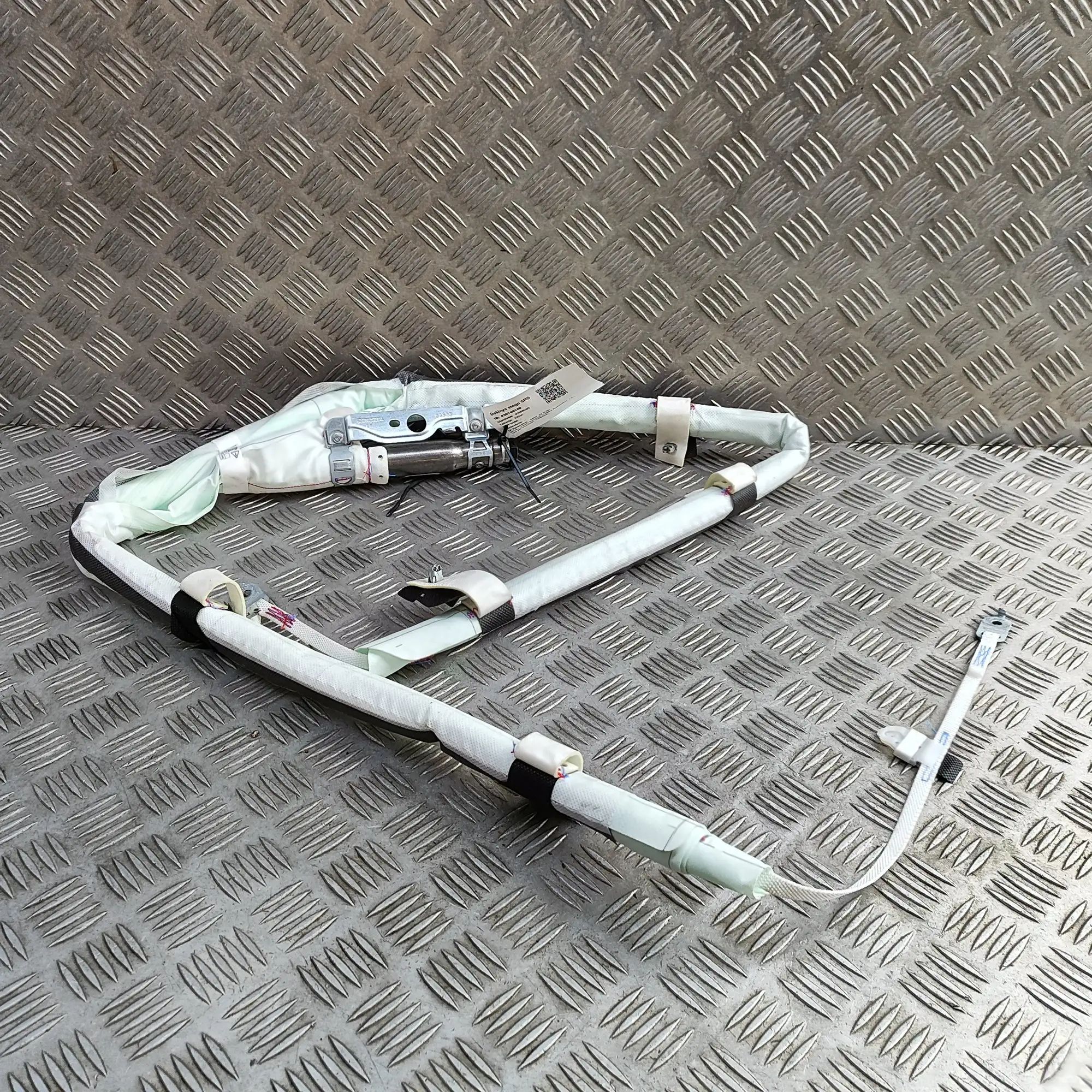 BMW X2 (F39) Right Side Roof Safety Curtain SRS Right Side Roof Safety Curtain SRS — BMW X2 (F3...