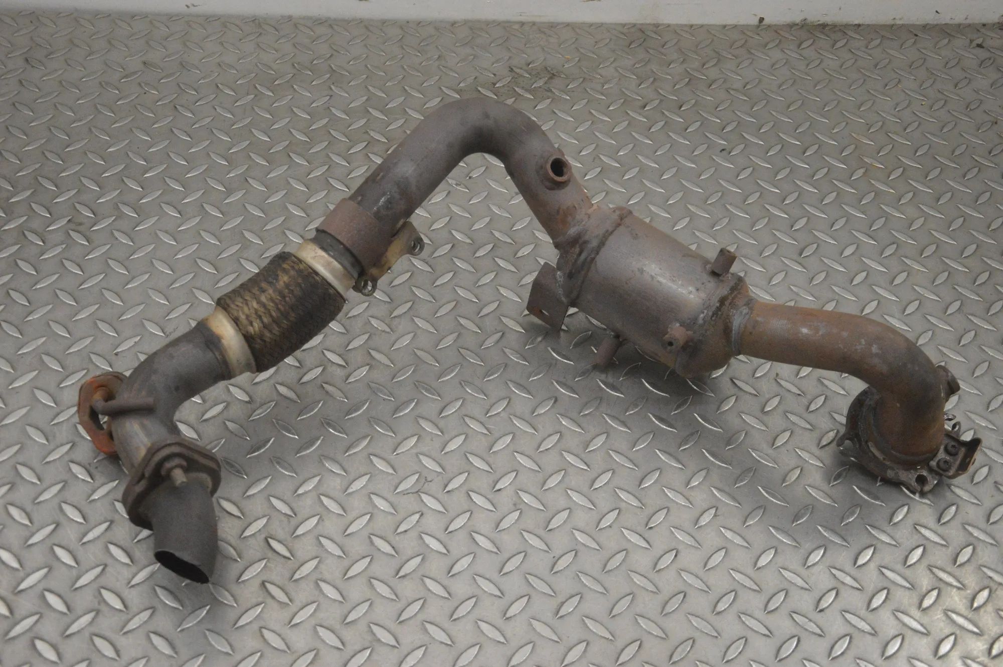 Ford Fiesta katalüsaator Catalytic converter — FORD FIESTA (VI Van) (200...