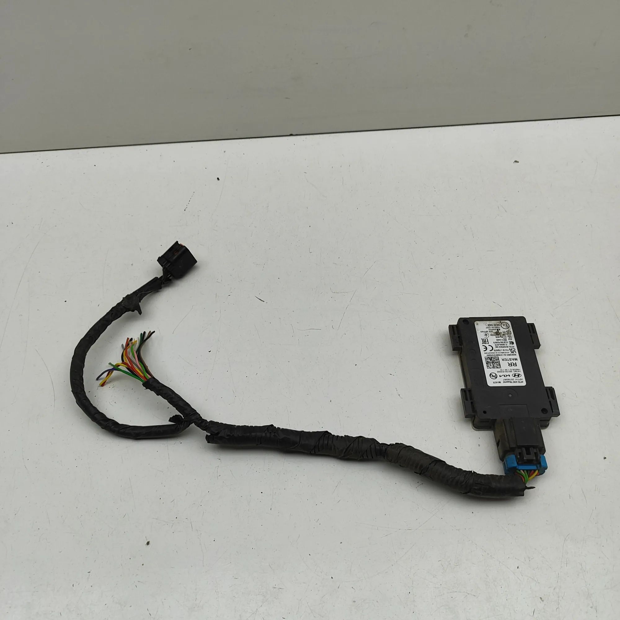 Kia Sportage Blind Spot Control Module Blind Spot Control Module — KIA SPORTAGE (V NQ5...