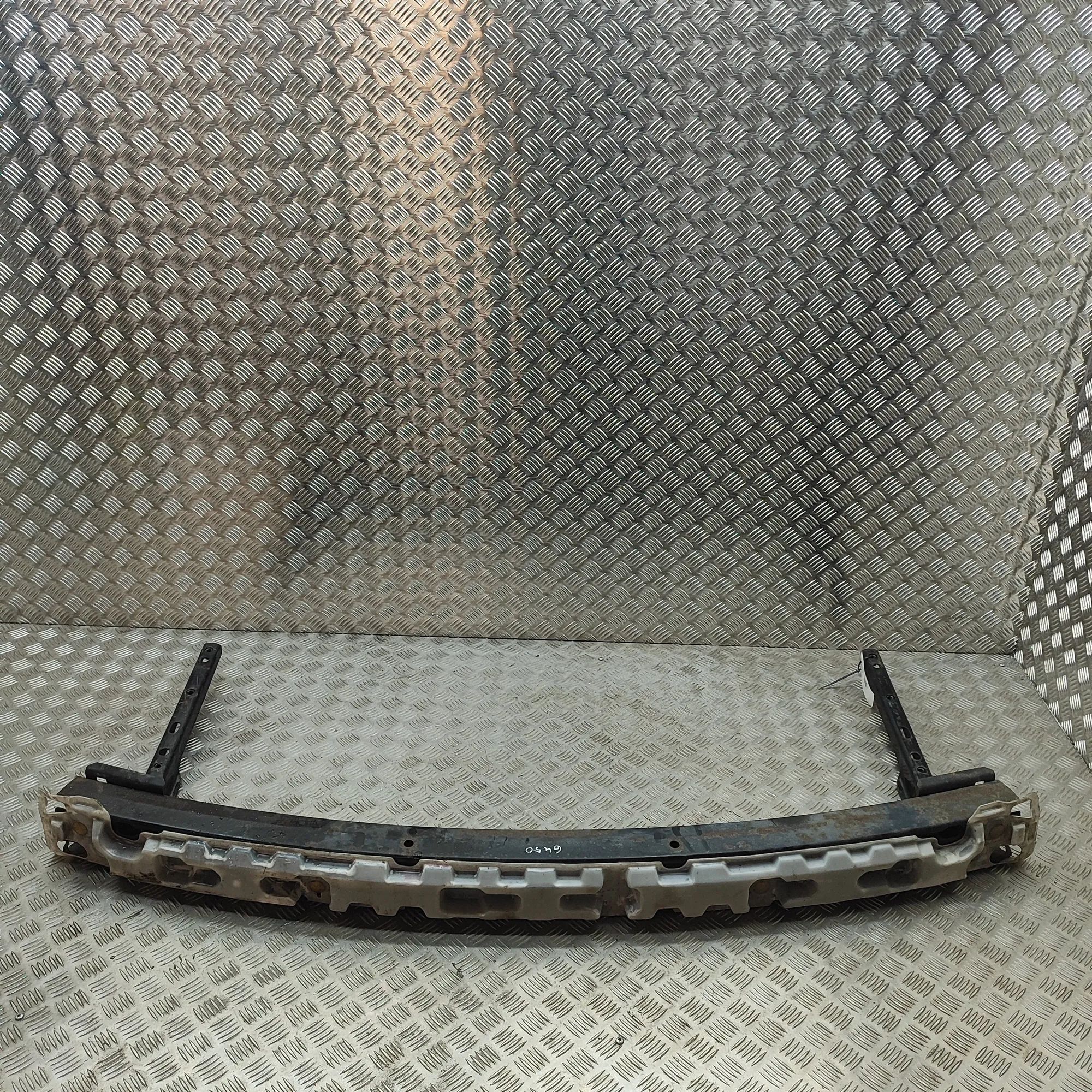 Chrysler Grand Voyager / Town & Country Rear Crash Reinforcement Bar Rear Crash Reinforcement Bar — CHRYSLER GRAND (...