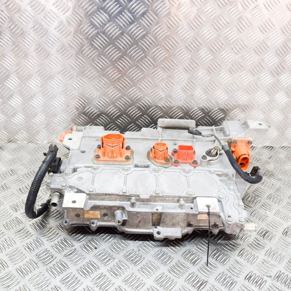 Nissan Leaf инвертор Inverter — NISSAN LEAF (ZE0) (2010-...)

Genera...