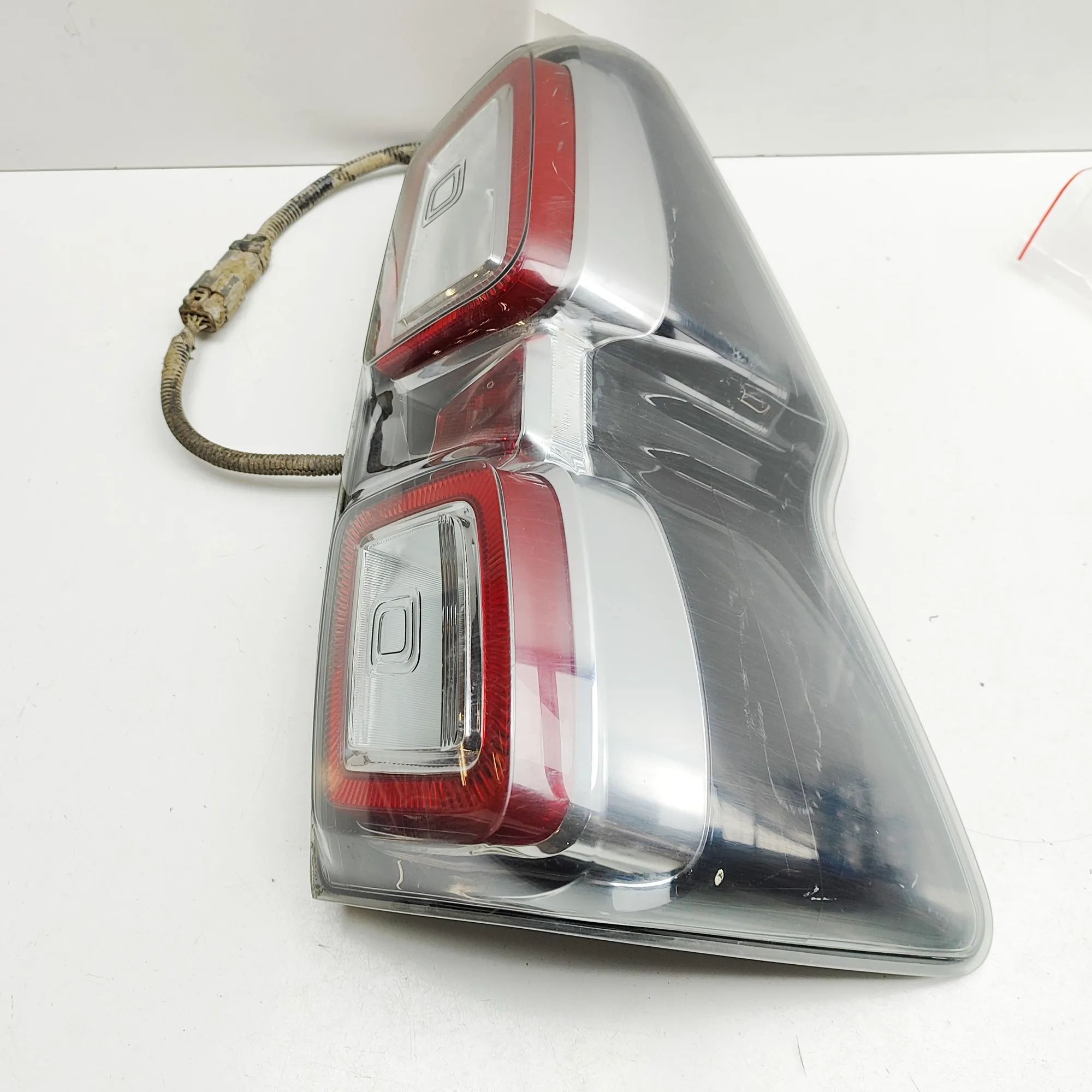 Isuzu  D-Max Rear Left Tail Light Rear Left Tail Light — ISUZU D-MAX (II TFR, TFS...