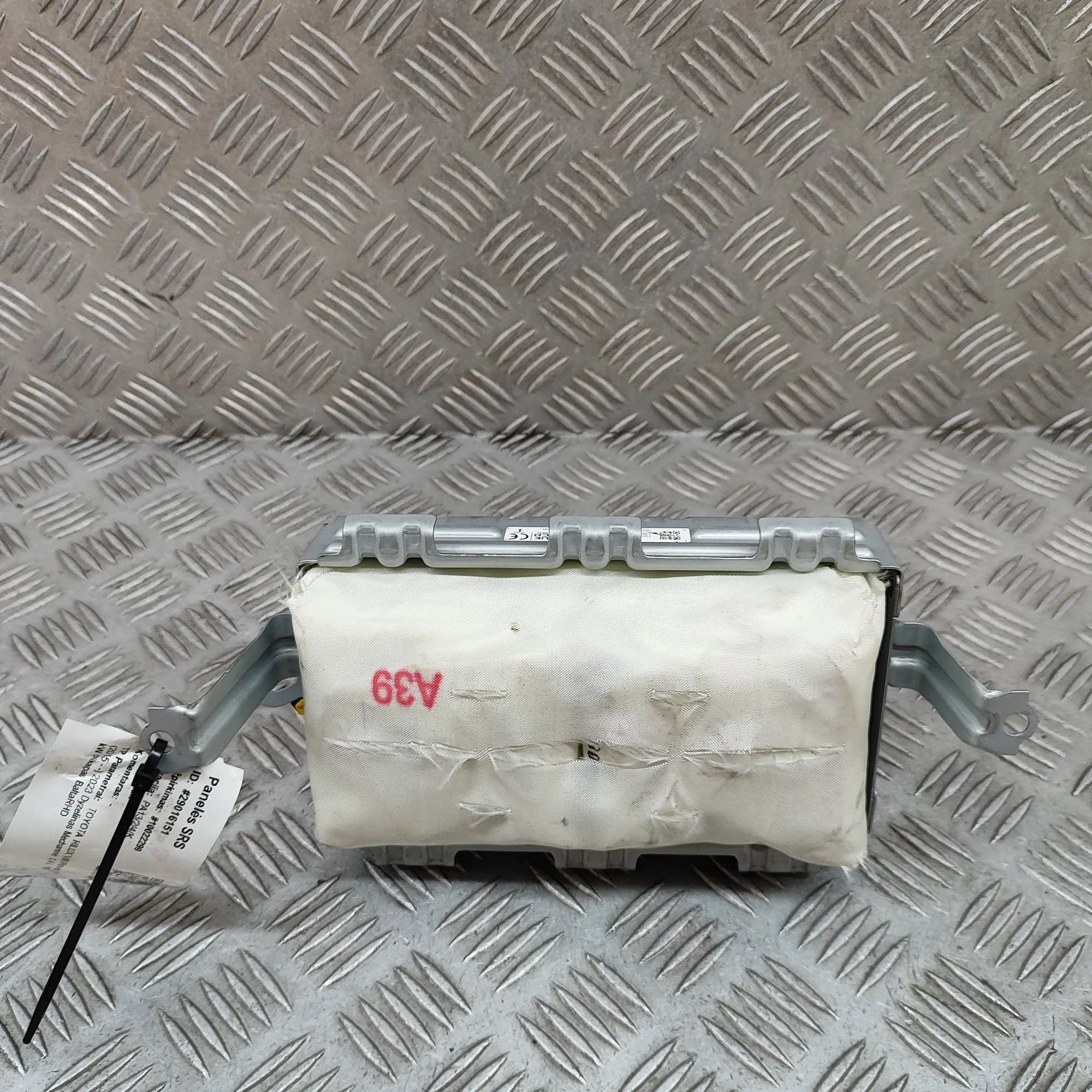 Toyota Hilux Dashboard Safety Bag SRS Dashboard Safety Bag SRS — TOYOTA HILUX (VIII P...
