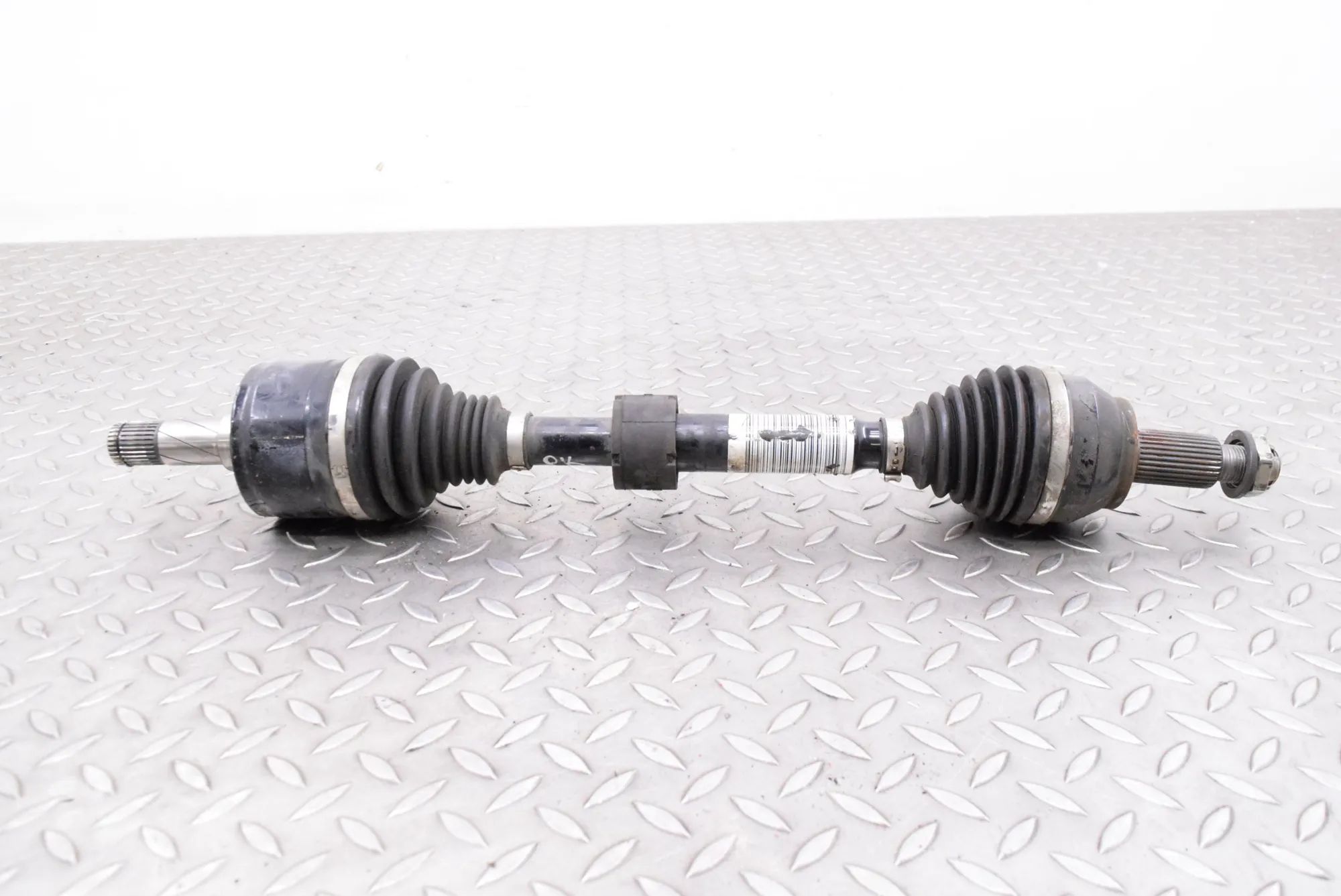 Jaguar I-Pace Front Left Driveshaft