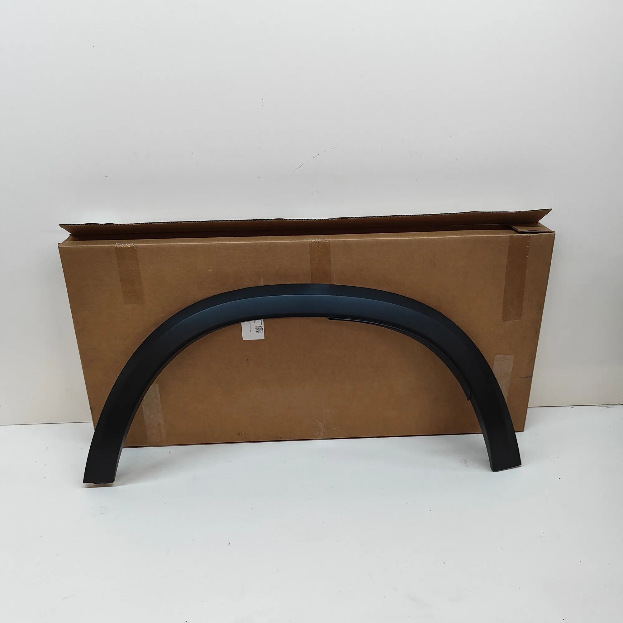 Mercedes-Benz GLE (W167) Wheel arch trim — rear left