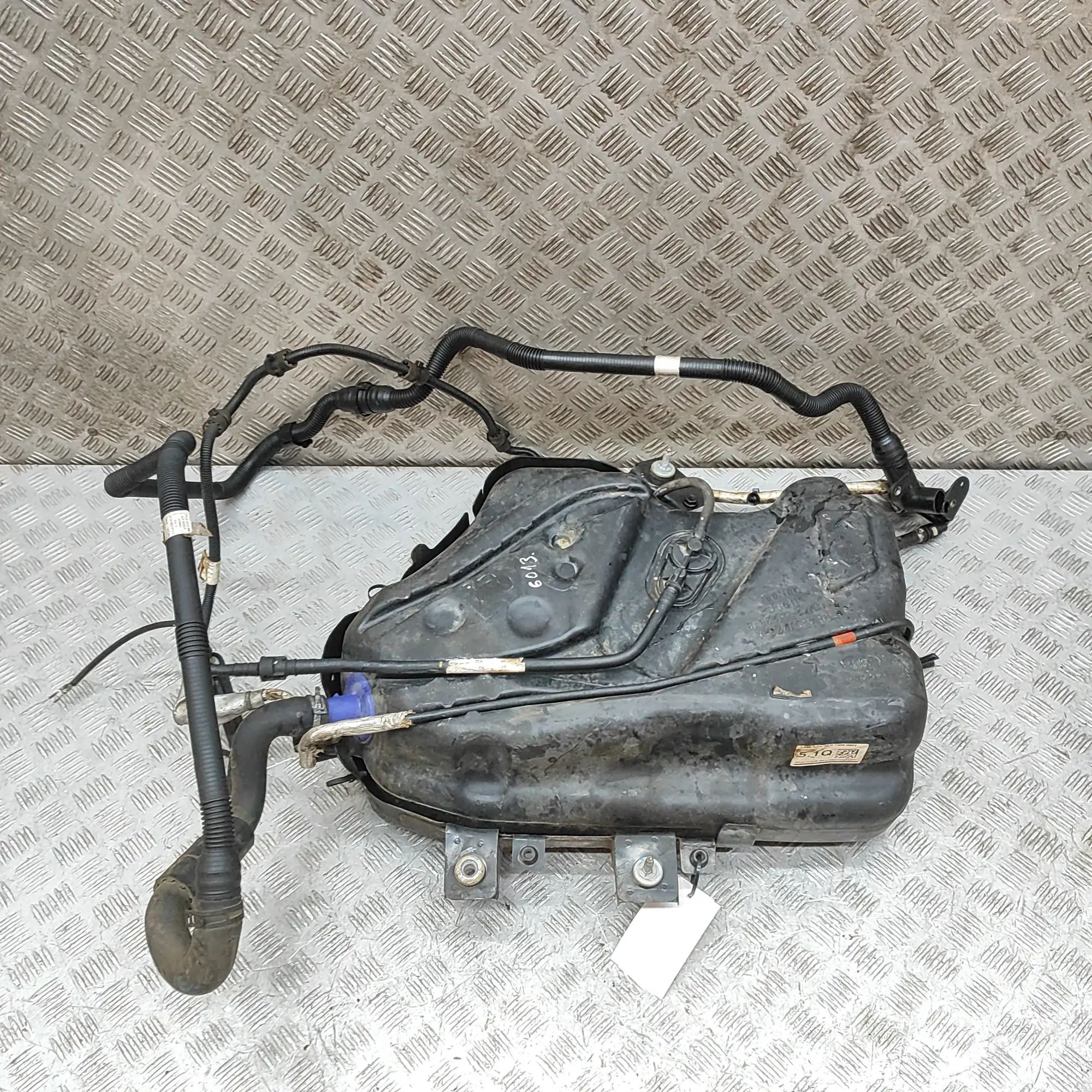 Land Rover Discovery Adblue бачок AdBlue tank — LAND ROVER DISCOVERY (V L462) (20...