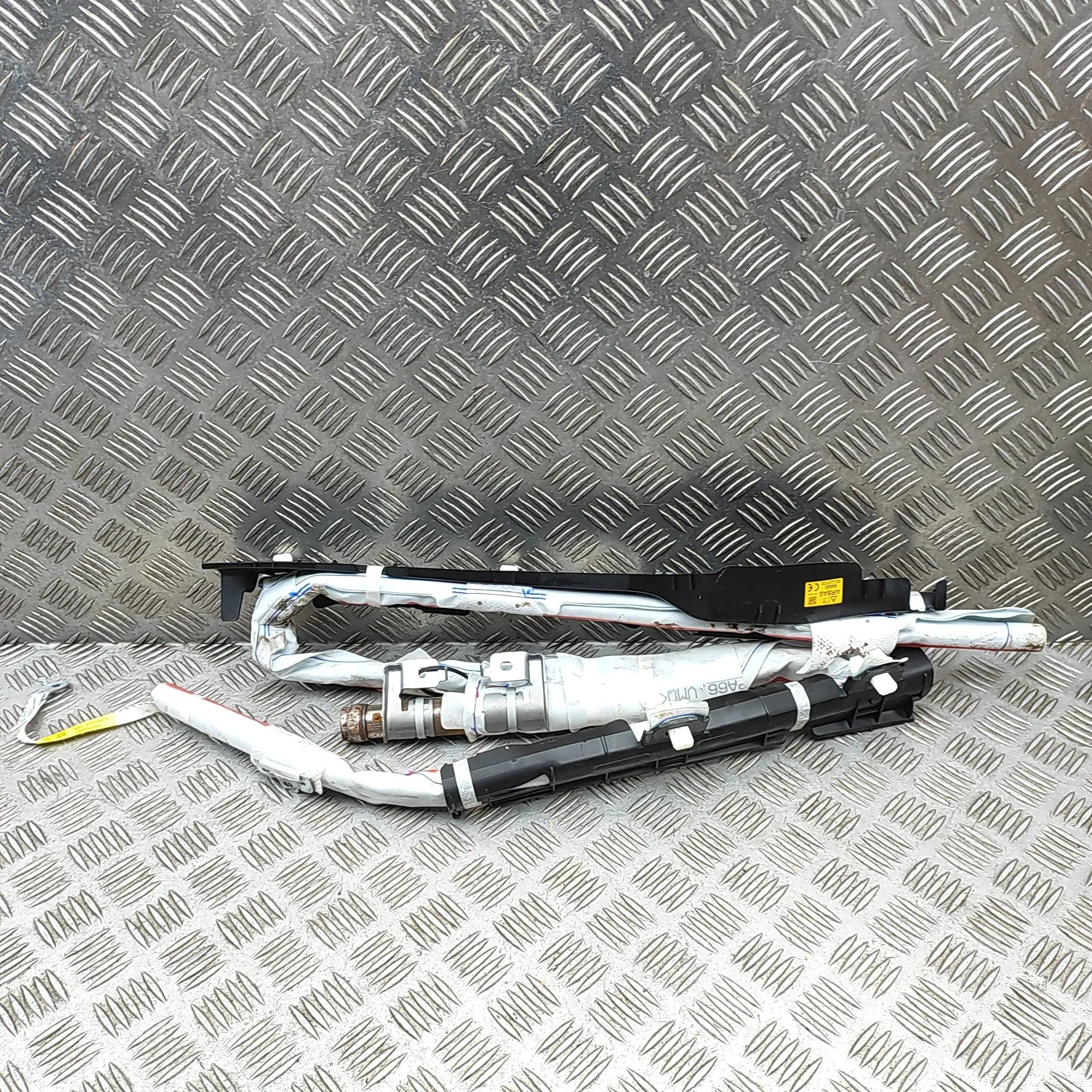 Subaru Outback Left Side Roof Safety Curtain SRS