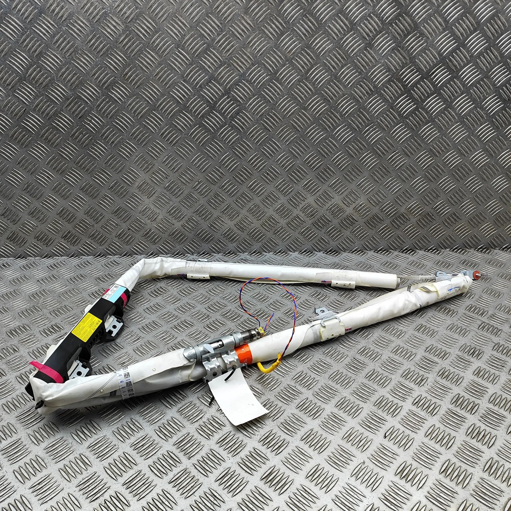 Kia Sportage Left Side Roof Safety Curtain SRS Left Side Roof Safety Curtain SRS — KIA SPORTAG...