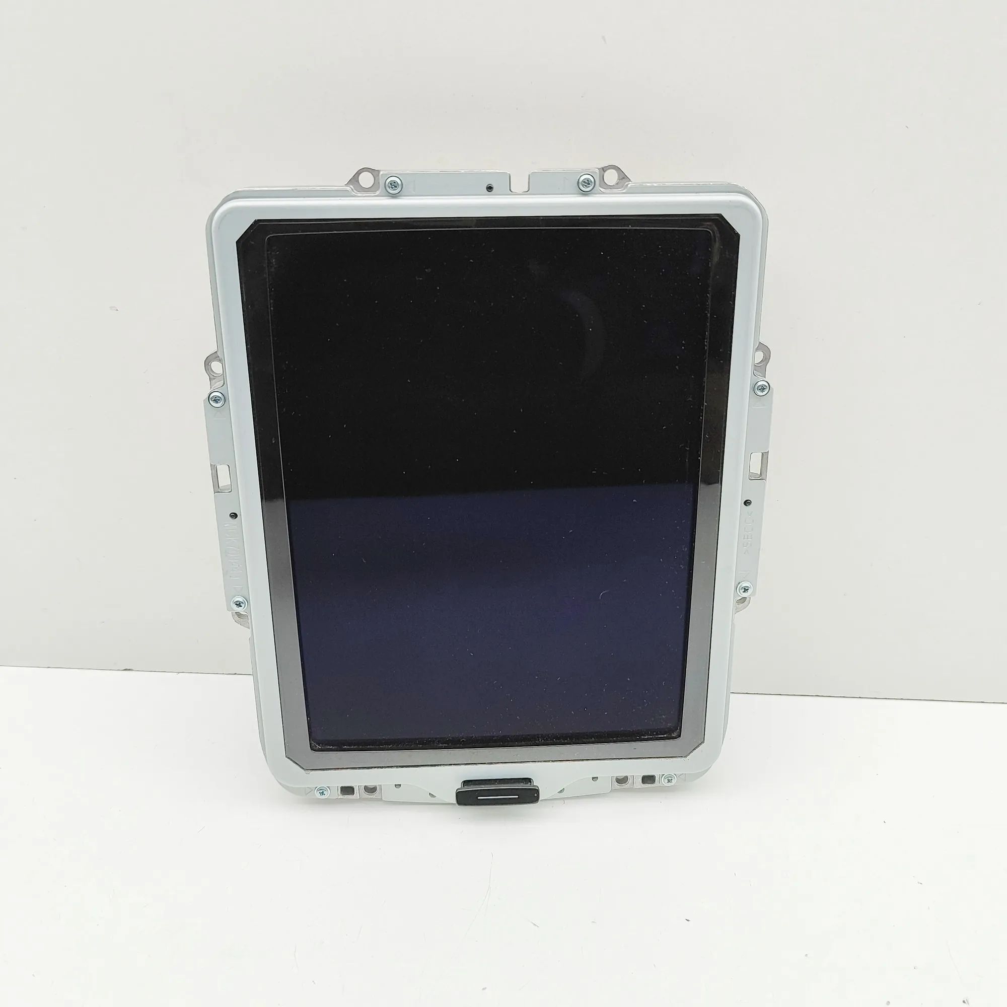 Volvo V60 Navigation display Navigation display — VOLVO V60 (II 225, 227) (2...