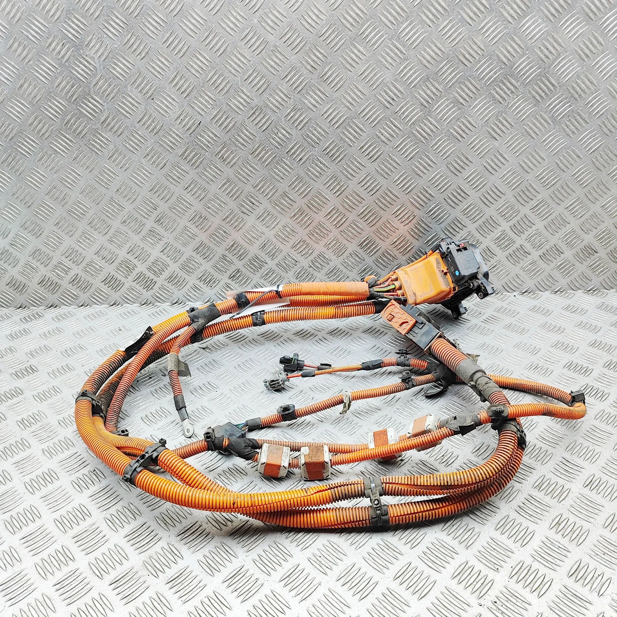 Peugeot 2008 Battery Charging Cable Battery charging cable — PEUGEOT 2008 (II) (201...