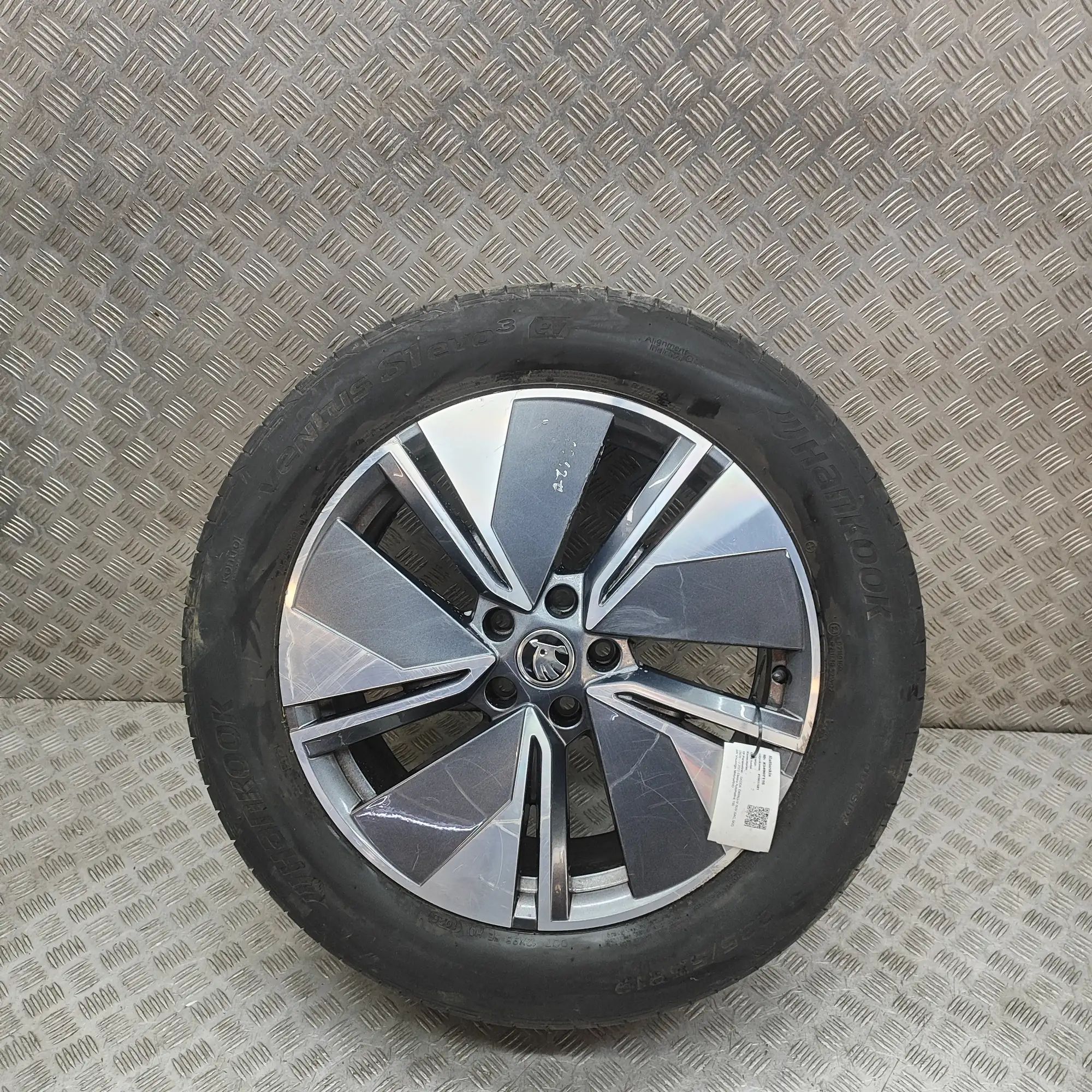 Skoda Enyaq Alloy Wheel Alloy wheel — SKODA ENYAQ (iV SUV 5AC, 5AZ) (20...