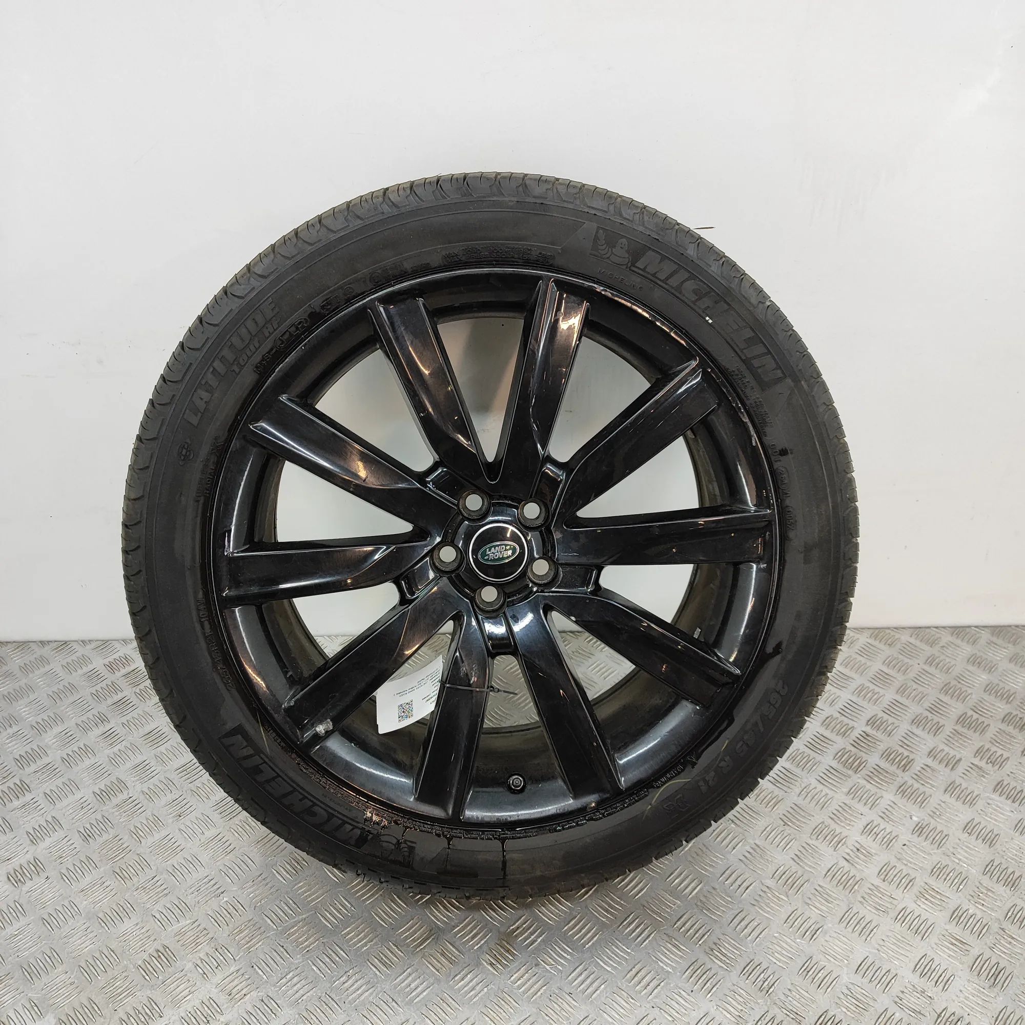 Land Rover Range Rover Velar Alloy Wheel Alloy wheel — LAND ROVER RANGE ROVER VELAR (L56...