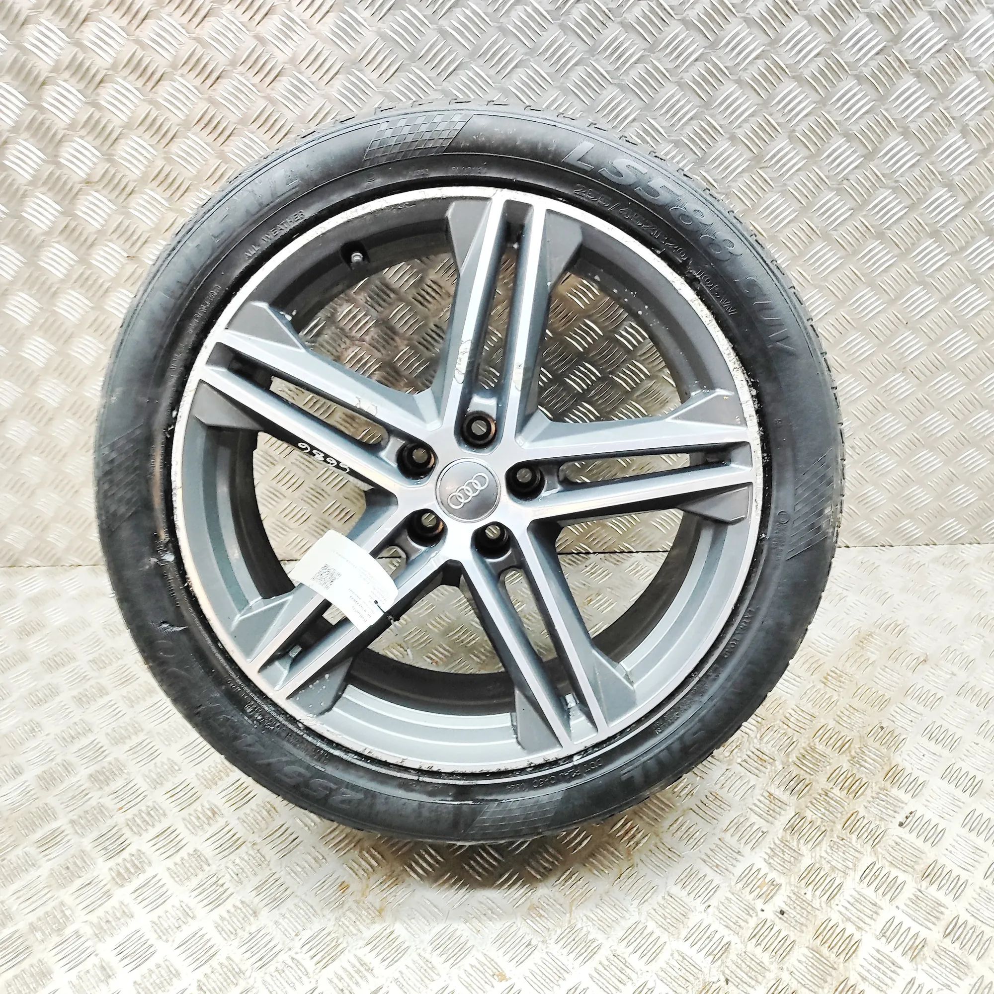 Audi Q5 (FY) Alloy Wheel Alloy wheel — AUDI Q5 (FY) (2016-...) — 80A6010...
