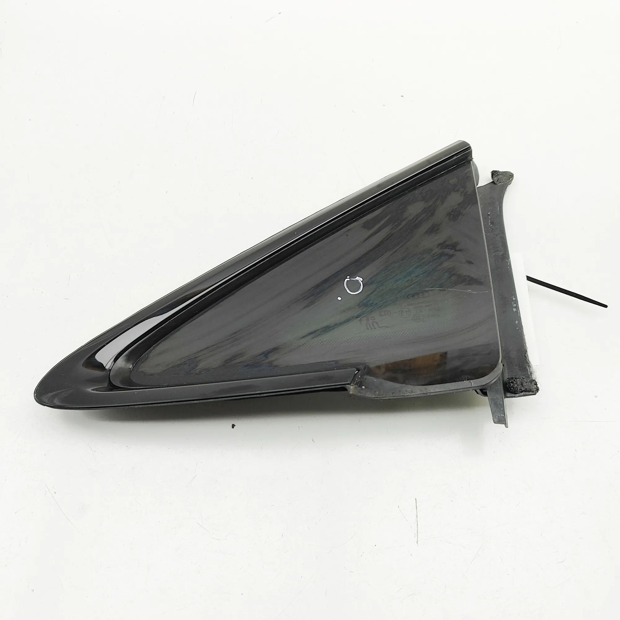 Audi e-tron GT (FW) Rear Right Quarter Window Rear Right Quarter Window — AUDI E-TRON GT (Sal...